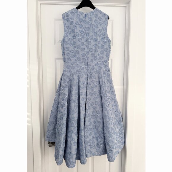 CO Seersucker Blue Sleeveless Dress, size Medium (fits US 4/6) - Picture 5 of 6